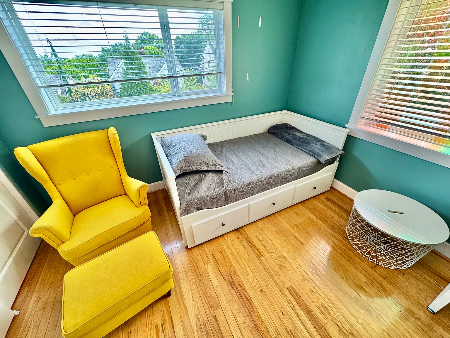 1 bed, 4129 sqft, $1,100 — Photo 2