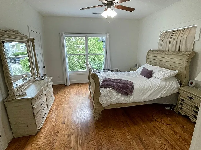 4513 Michigan Ave — Photo 23