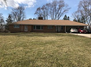 42338 N Green Bay Rd, Zion, IL 60099