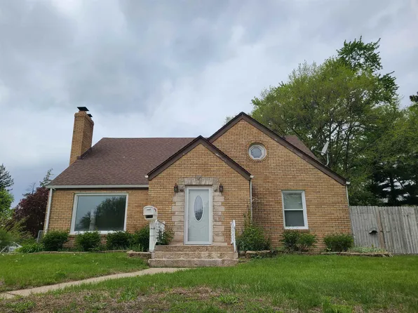 1823 E Gate Pkwy, Rockford, IL 61108