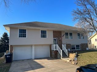 6424 S 149th Ave, Omaha, NE 68137