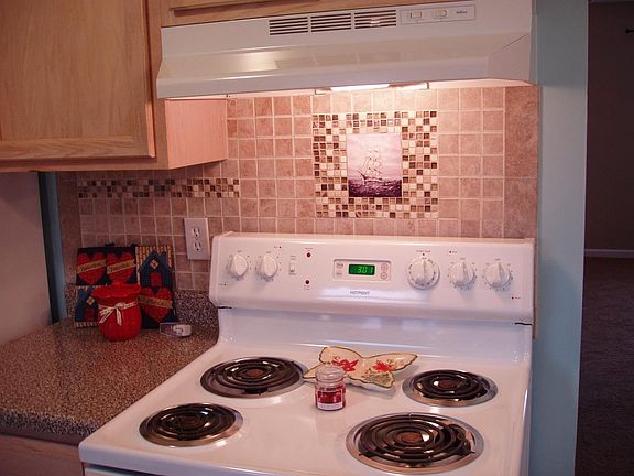 2nd image of 20025 Village Green Ct #7