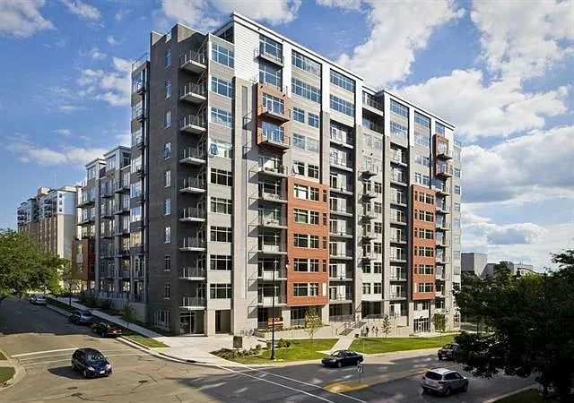 309 W Washington Ave #204 — Photo 20