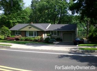 161 Stirling Rd, Watchung, NJ 07069