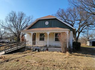 1215 Main, Altoona, KS 66710