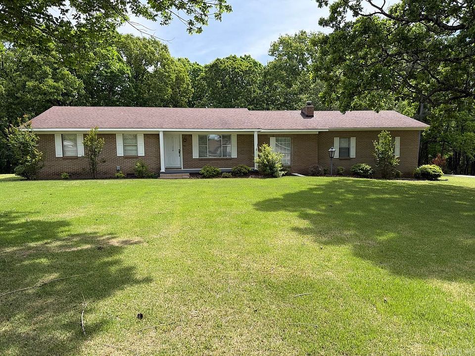 1st image of 113 Pine Knot Rd