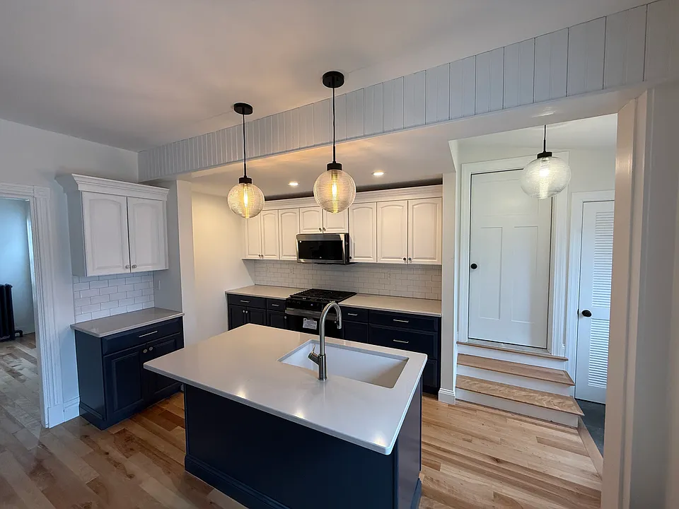 Fully updated large kitchen including island