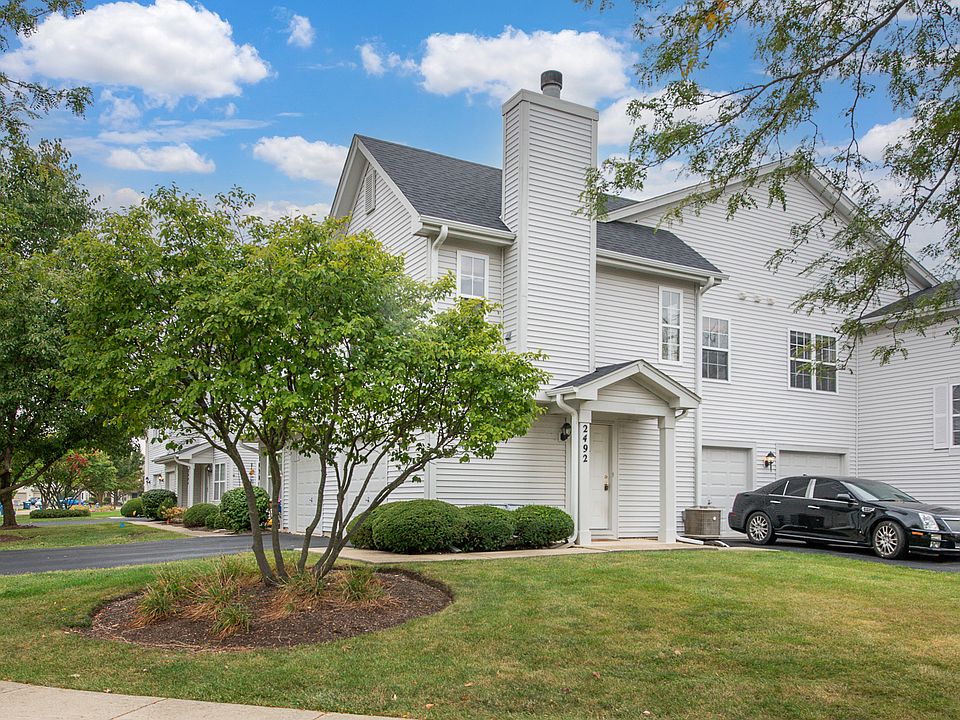 1st image of 2492 Dickens Dr #2492