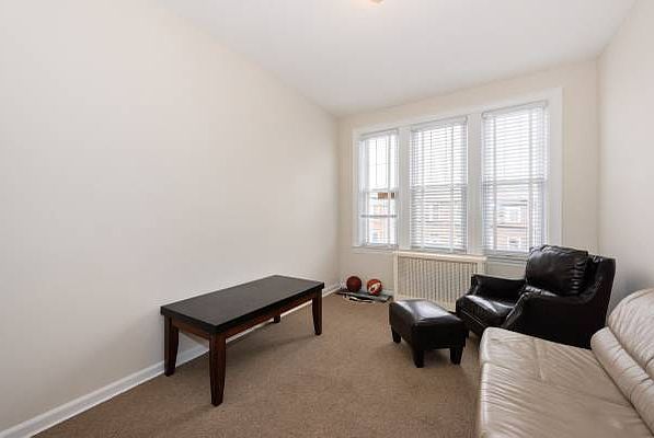 2nd image of 2545 46th St