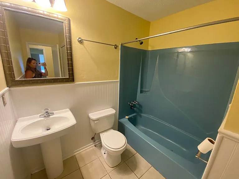 3235 Auburn Pkwy — Photo 22