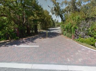 1459 W Shores Blvd, Gulf Breeze, FL 32563