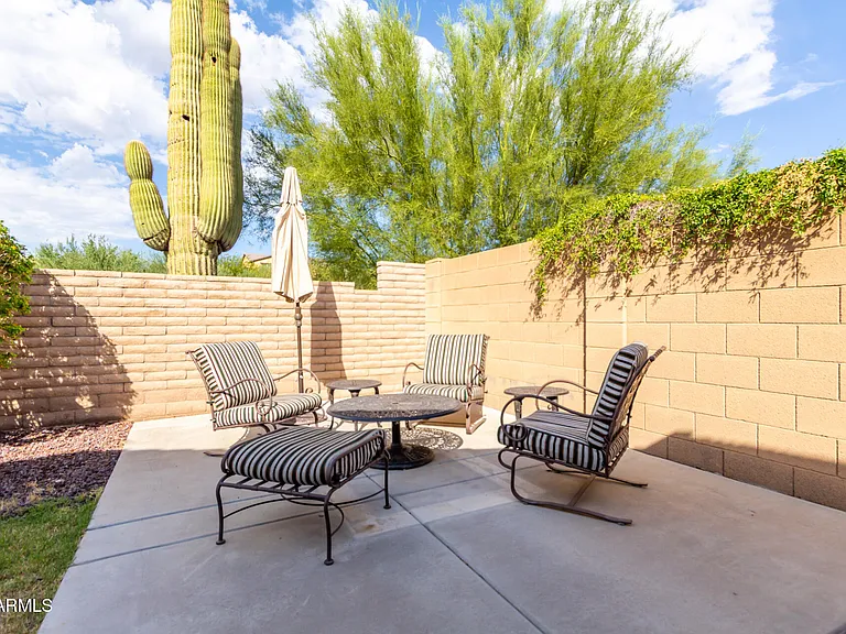 12122 W Dove Wing Way — Photo 34