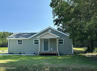 196 Waters Rd, Jacksonville, NC 28546
