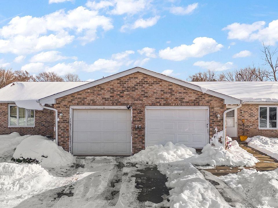 1st image of 150-154 Meadows Cir