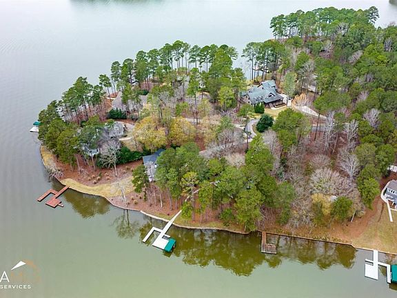 4th image of 1010 Dogwood Ln