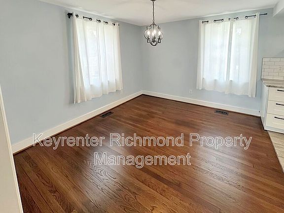 5th image of 2127 New Berne Rd
