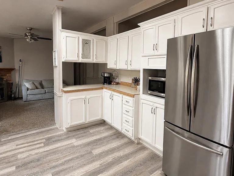 560 Profetta Ln — Photo 6