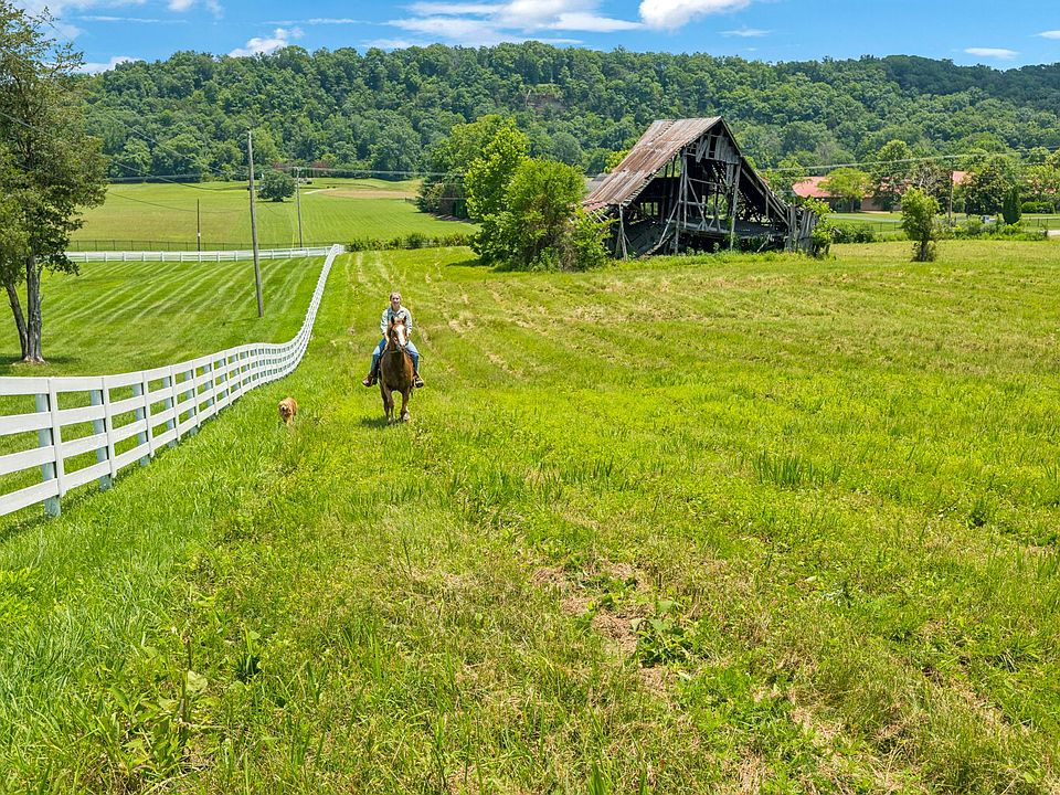 28th image of this home