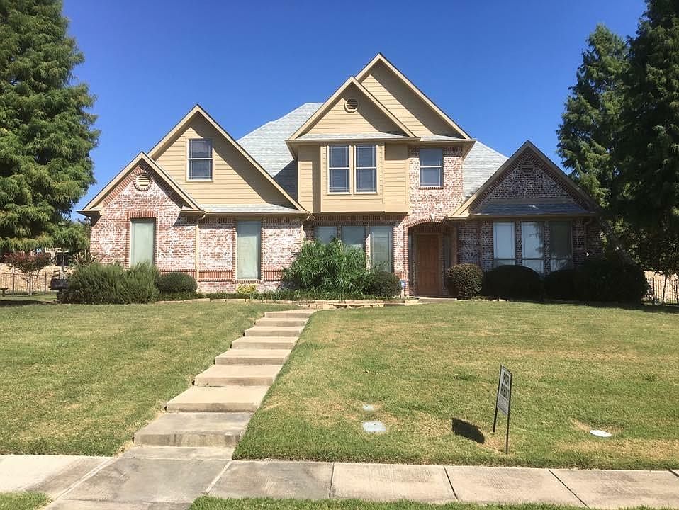 1st image of 429 Hunters Creek Dr