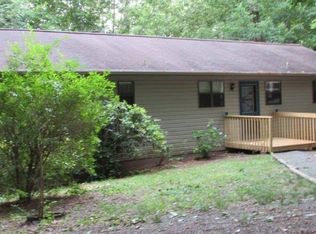 97 Laurel Ridge Dr, Hayesville, NC 28904
