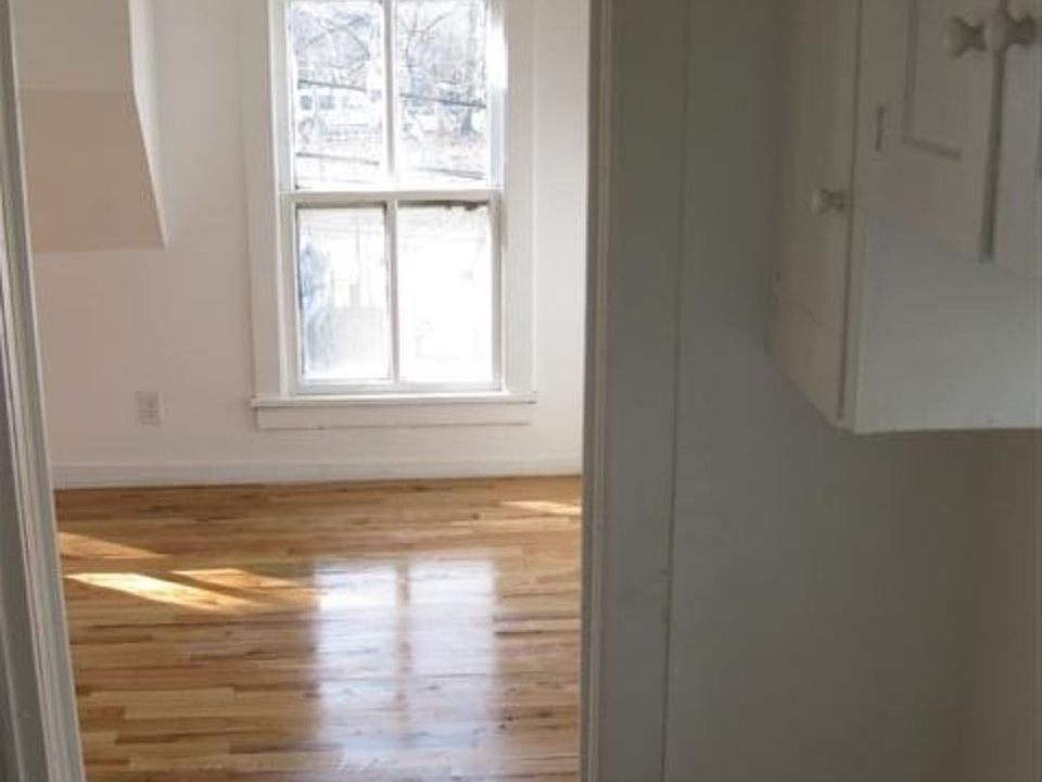 417 Emmet St Apartment Rentals Ypsilanti, MI Zillow