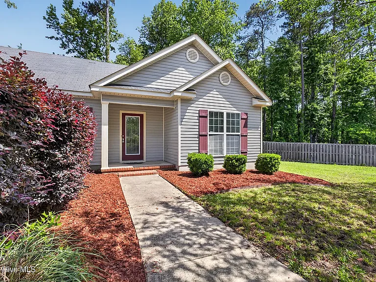 928 Arbor Springs Cir — Photo 2