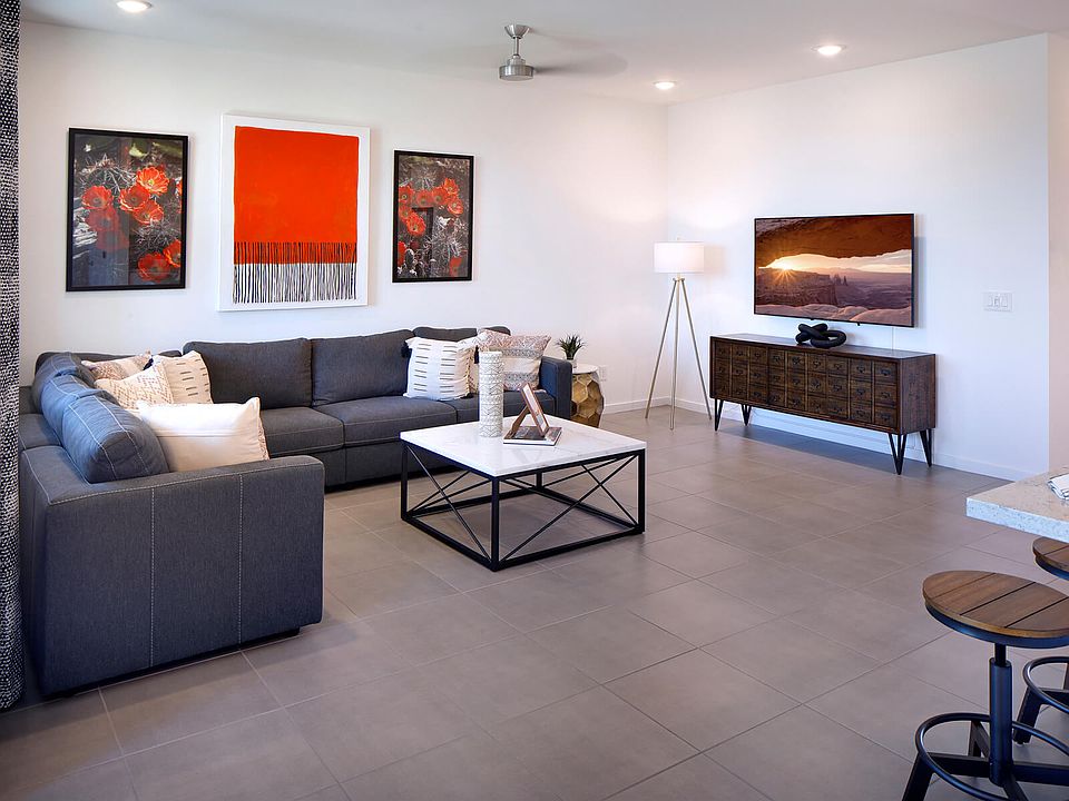 The 1820 plan modeled at Paloma Creek in Phoenix, AZ.