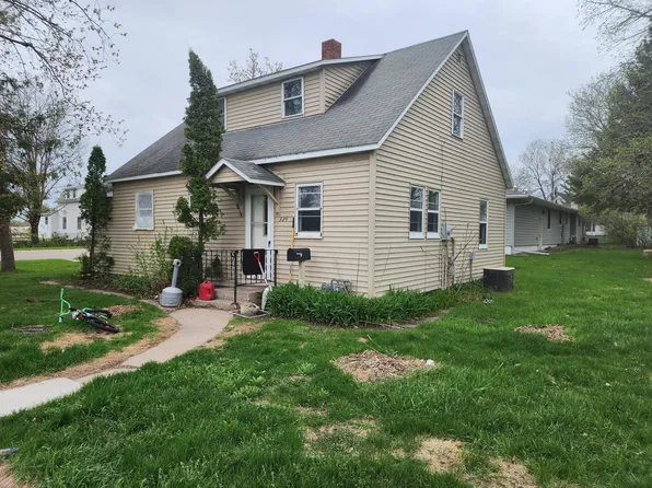 324 Colfax Ave SE, Wadena, MN 56482