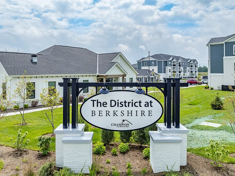 District at Berkshire — Photo 44