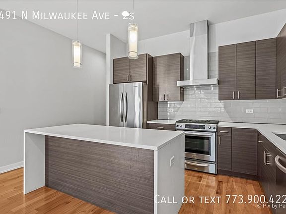 5th image of 2491 N Milwaukee Ave #2S