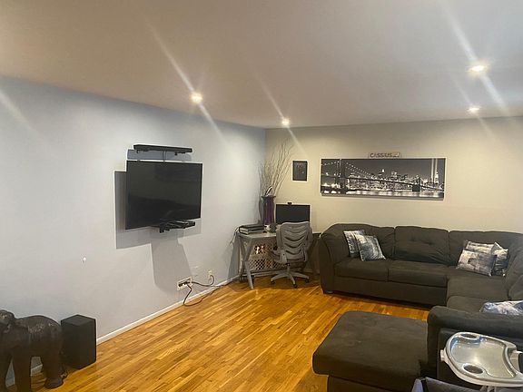 5th image of 1690 Grand Ave APT B12