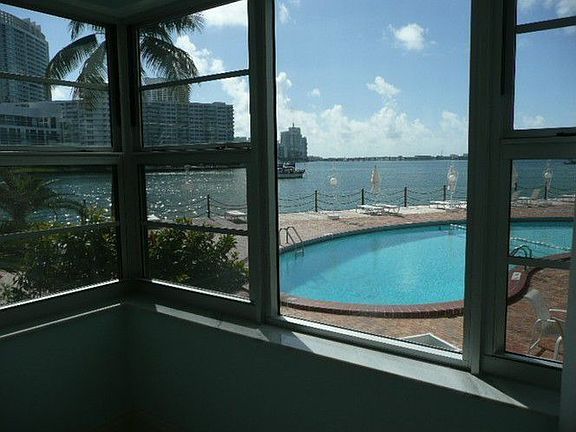 5th image of 16 Island Ave APT 1B