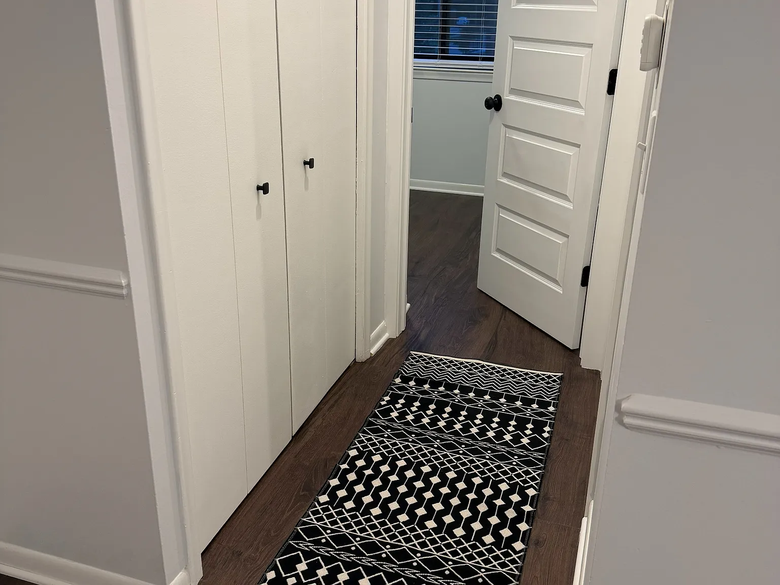 2 bed, 850 sqft, $1,550 — Photo 4