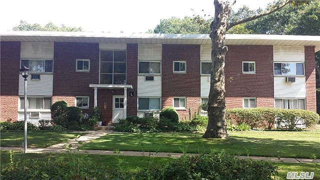 1st image of 125 Hempstead Gardens Dr APT L2d