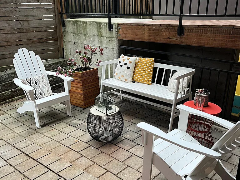 5234 15th Ave NE #101 — Photo 12
