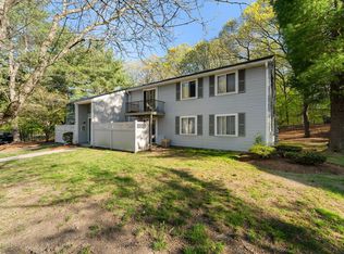 19 Village Hill Ln APT 3, Natick, MA 01760