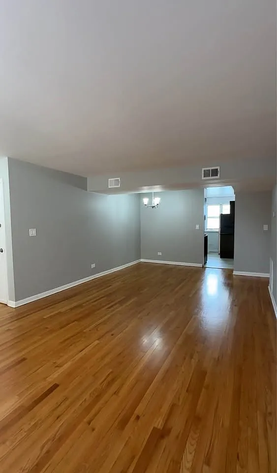 2 bed, $1,950 — Photo 4