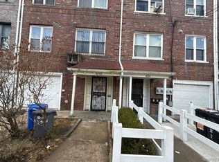 4026 Benham St, Flushing, NY 11373