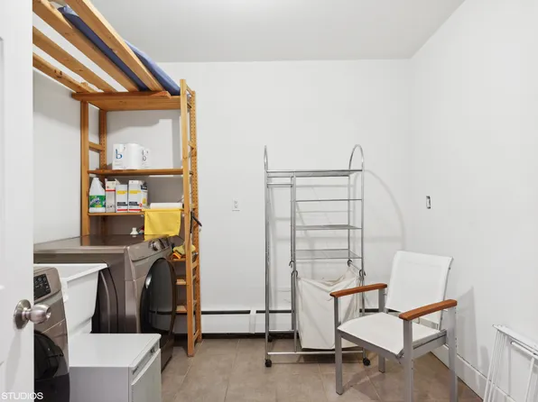 71 Pierrepont Street image 12 of 17