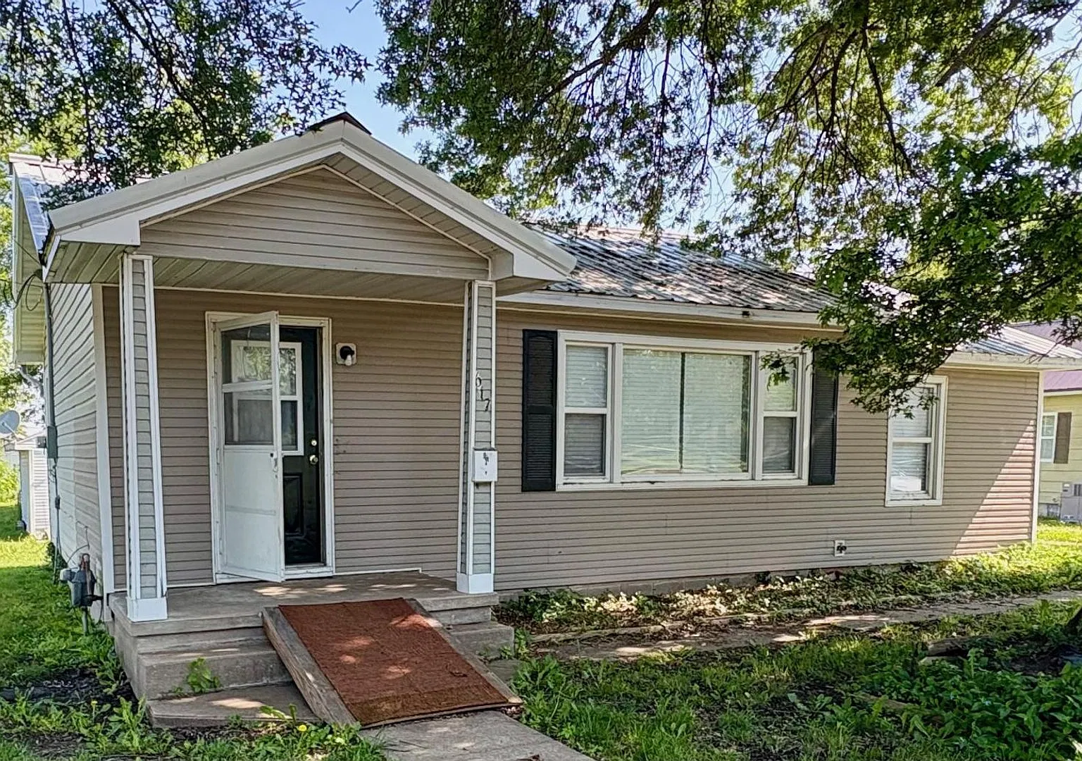 Rental Home Available 617 E. Ashland — Photo 1
