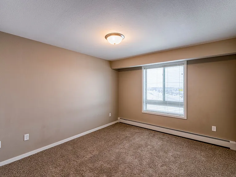 Stonecrest Apartments — Photo 31
