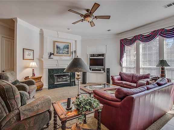 3rd image of 5916 Lennox Hill Dr