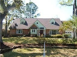 1st image of 223 Driftwood Dr