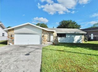 830 Riverside Dr, Tarpon Springs, FL 34689