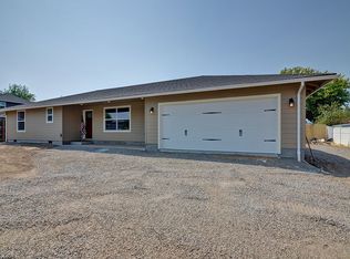 822 Ash St., Central Point, OR 97502