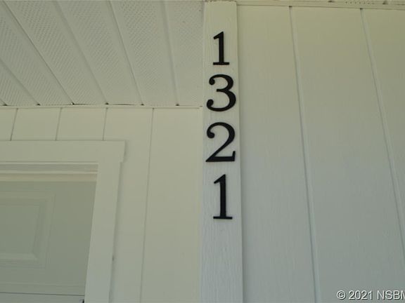 3rd image of 1321 Sabal Palm Dr