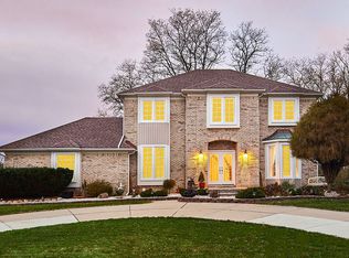 22253 Sheffield Ct, Farmington Hills, MI 48335