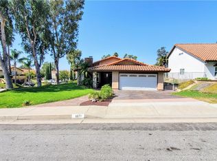 6871 E Rutgers Dr, Anaheim, CA 92807