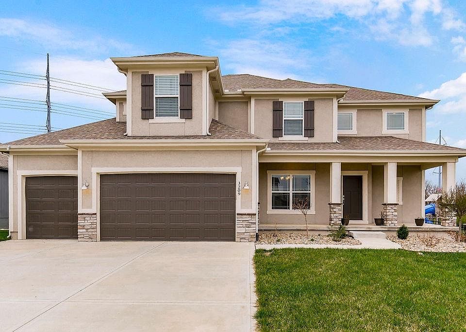 1st image of 3209 SE Mill Creek Ln