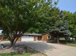 13269 Country Dr, Bath, SD 57427